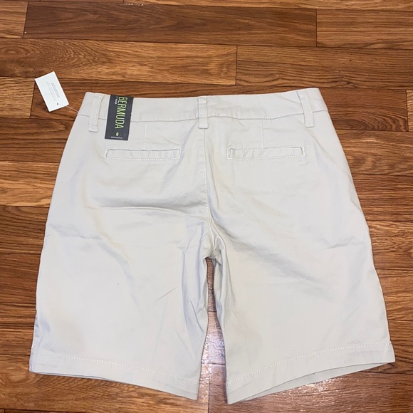 Aeropostale , size 0 khaki shorts new - Picture 3 of 6